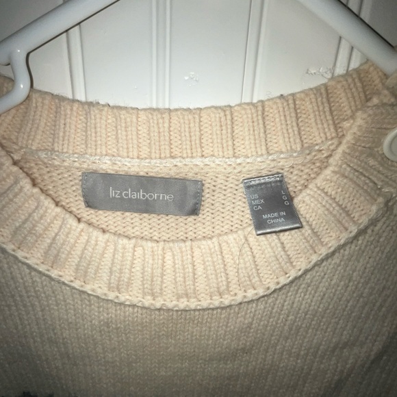 Liz Claiborne Wool Sweater (L) - Picture 4 of 4